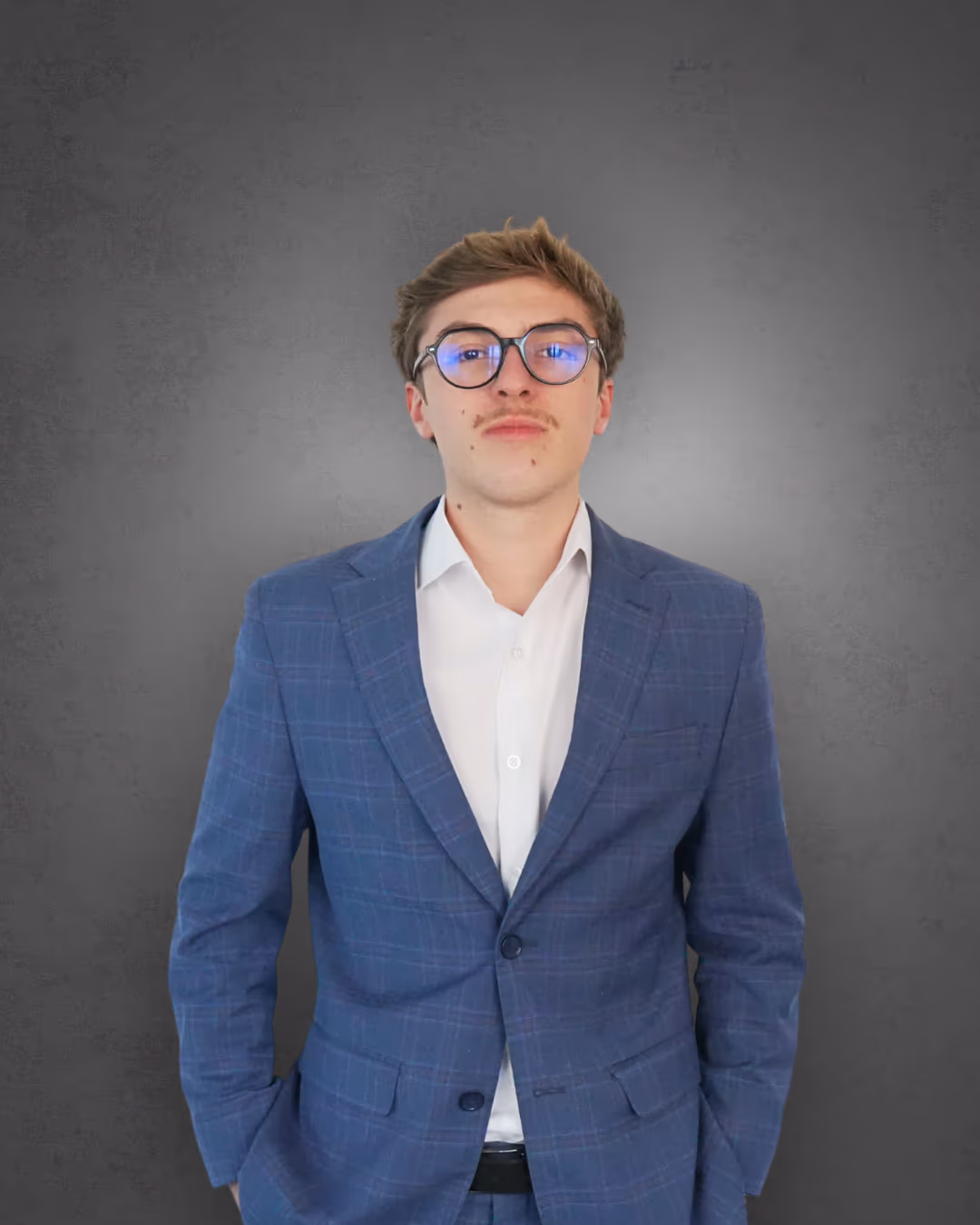 Luciano Vellar Lucas, Assessor de Investimentos